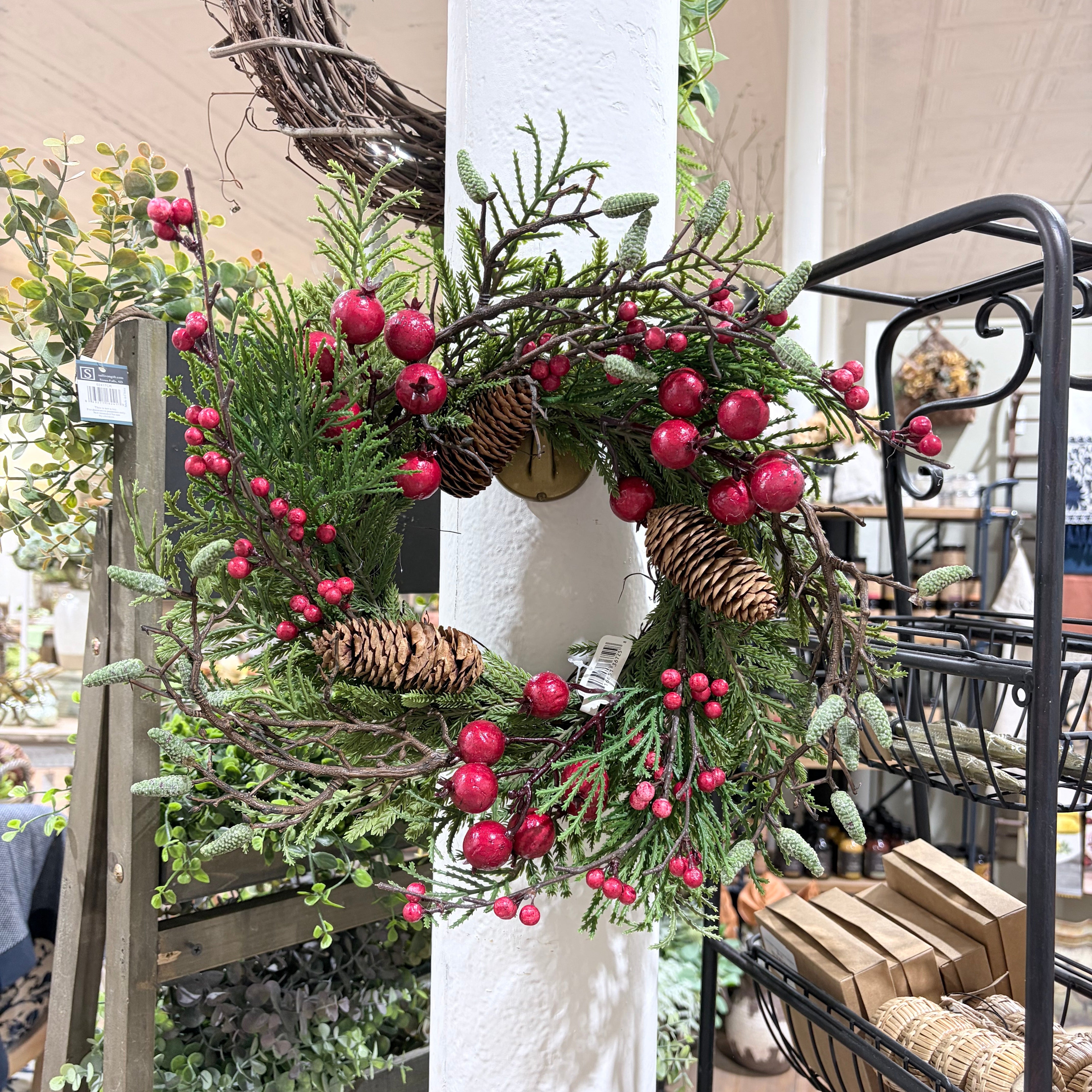 New England  Pine Candle Ring