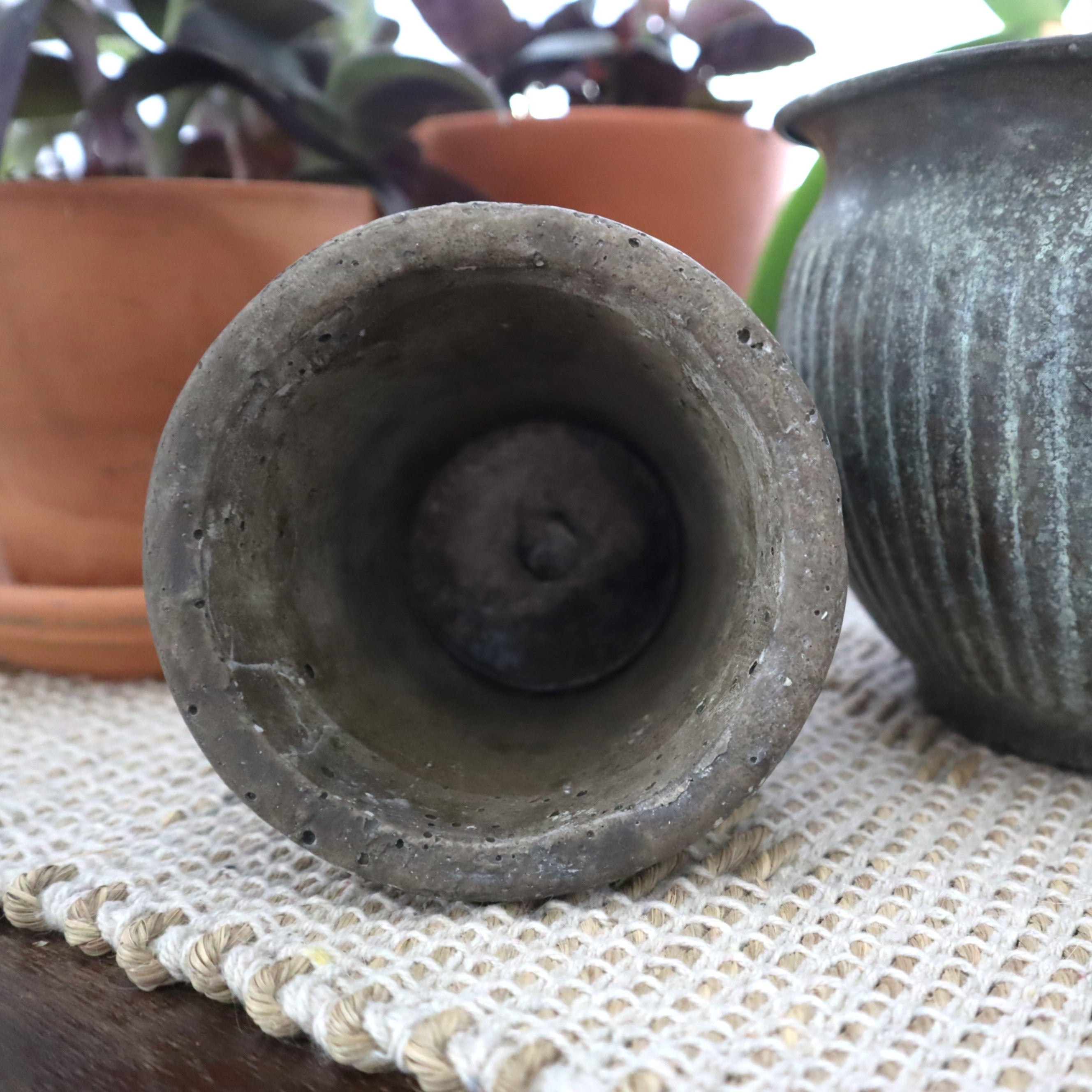 Cement Scalloped Pot, Charcoal