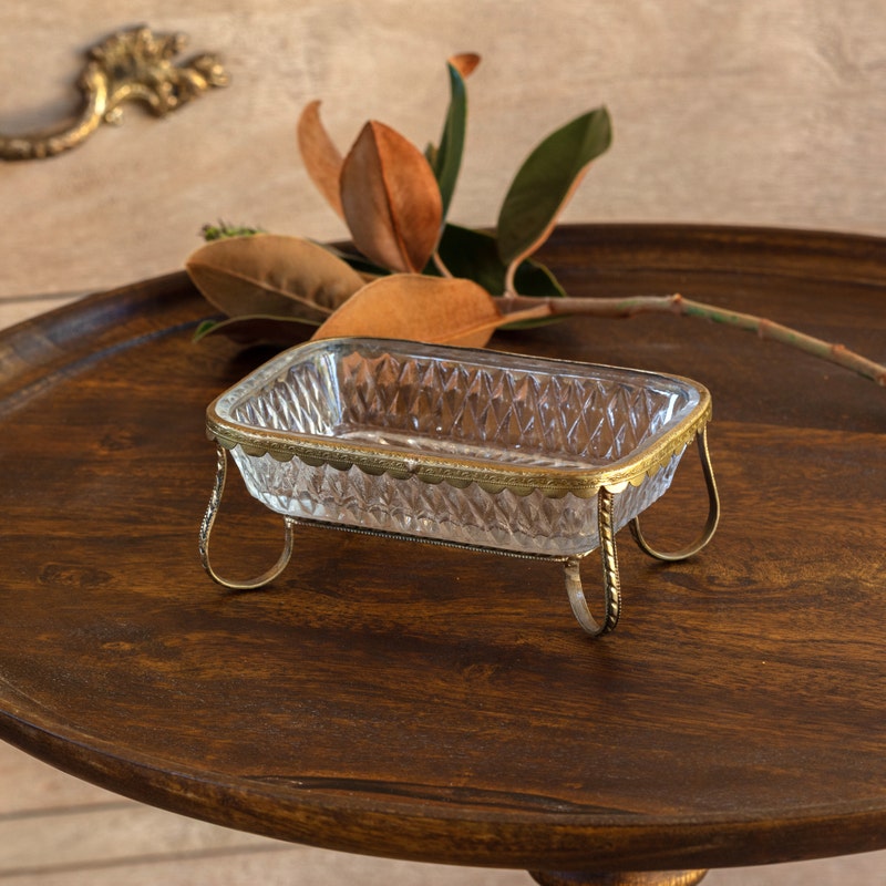 ANTIQUE GOLD SOAP DISH