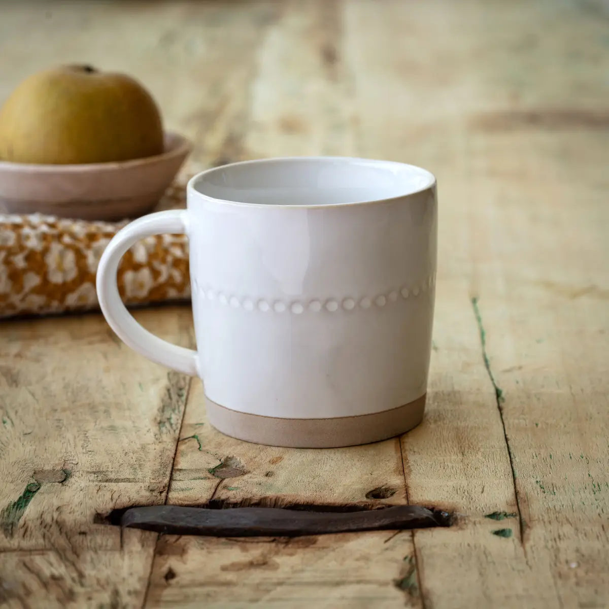 ISABELLA WHITE COFFEE MUG