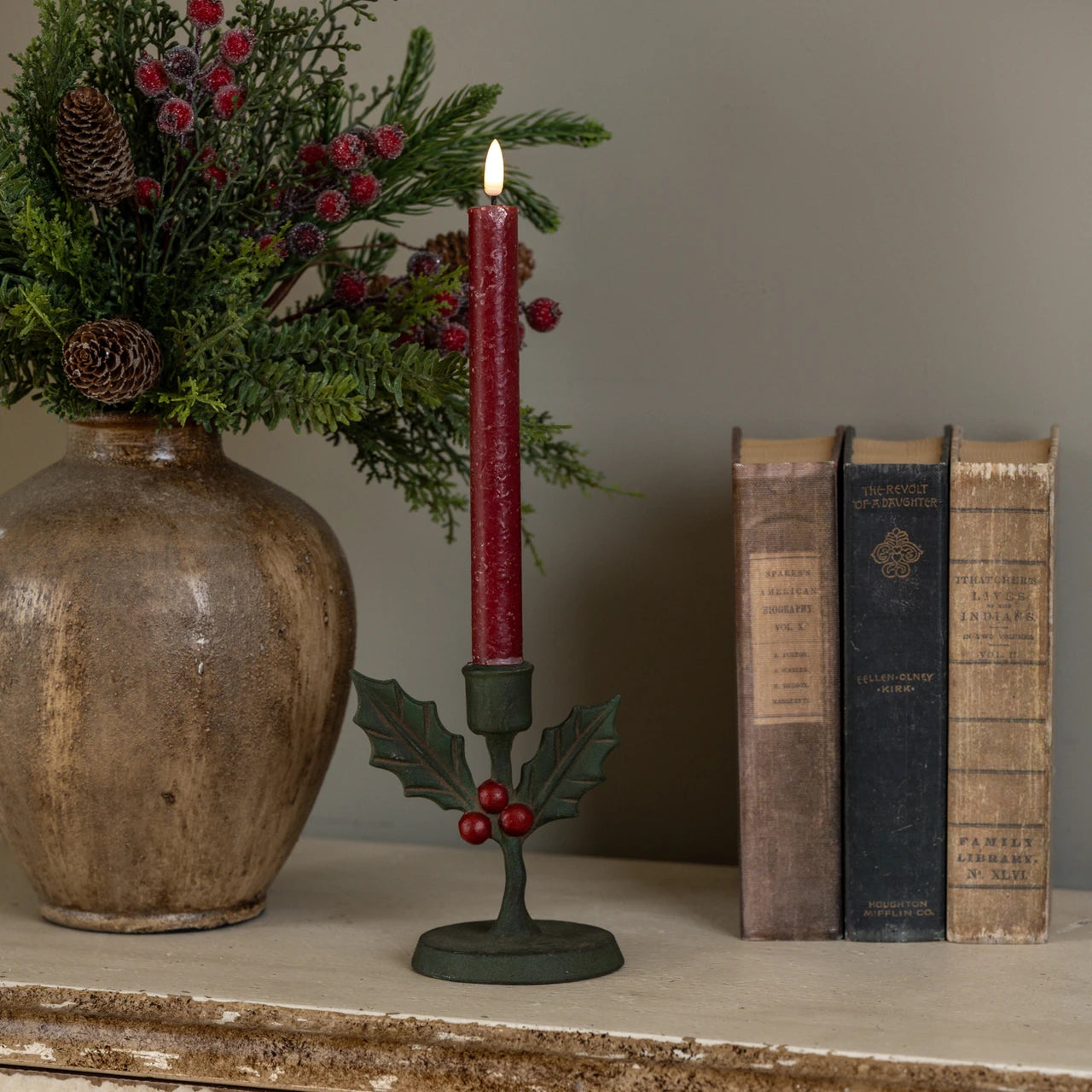 HOLLY & BERRIES TAPER CANDLE HOLDER