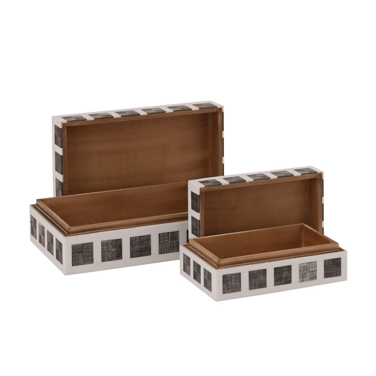 Cassia Resin and Carved Horn Decorative Box