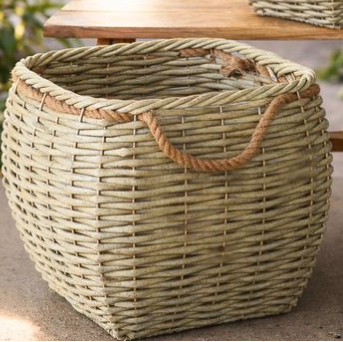 RATTAN/WIRE IN/OUTDOOR BASKET