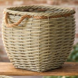 RATTAN/WIRE IN/OUTDOOR BASKET