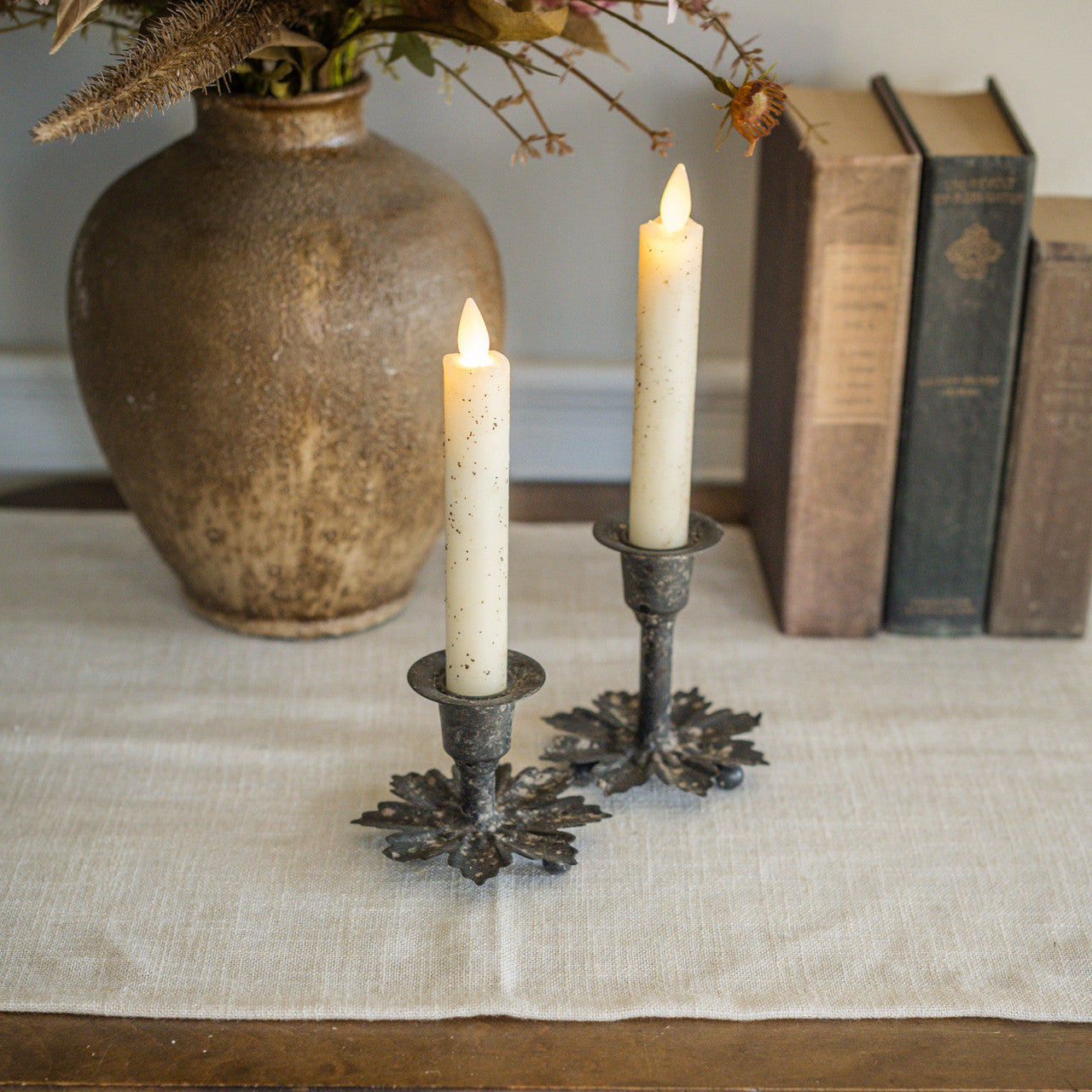 RUSTIC LEAF TAPER CANDLE HOLDER