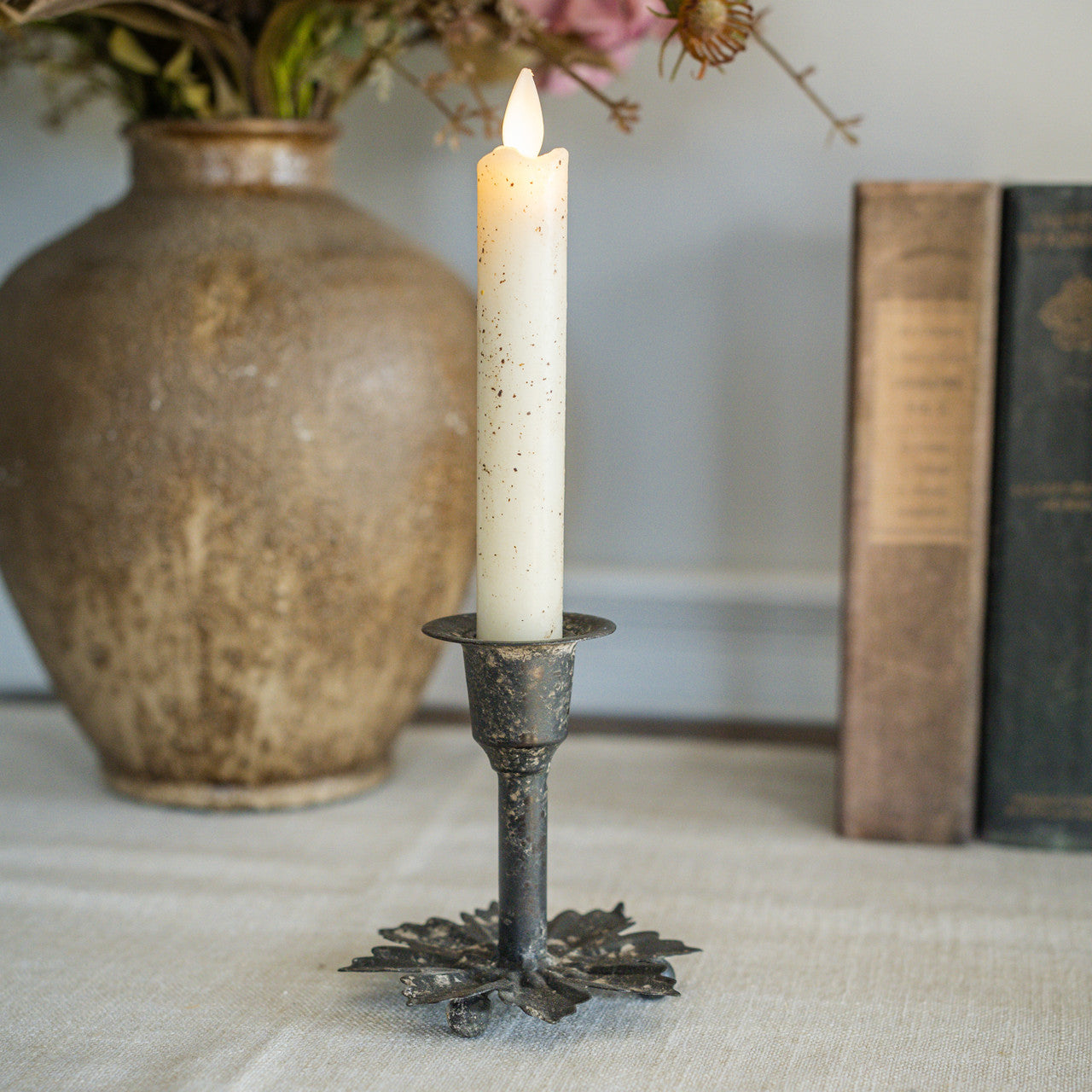 RUSTIC LEAF TAPER CANDLE HOLDER