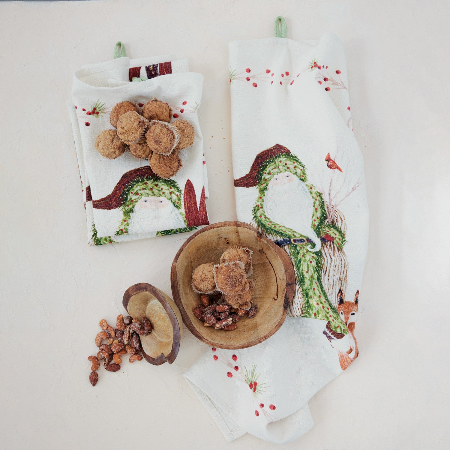Tea Towel with Santa & Berries Border