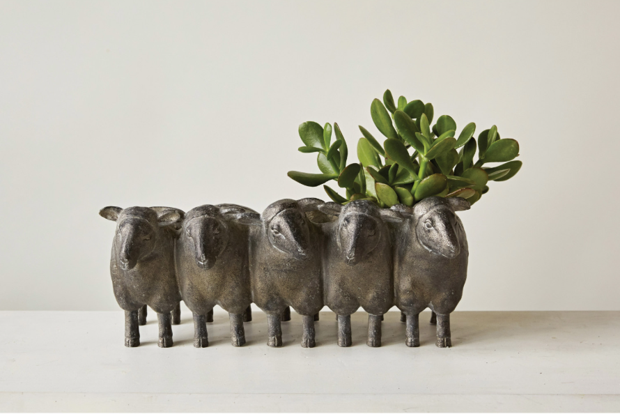 Distressed Sheep Planter