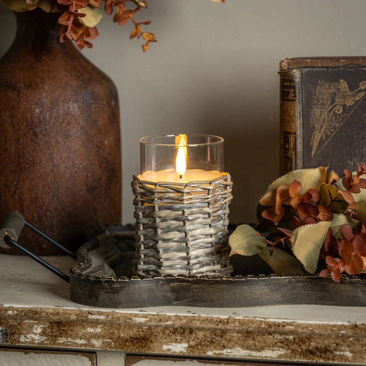 WOVEN WICKER GLASS 3D FLAME CANDLE